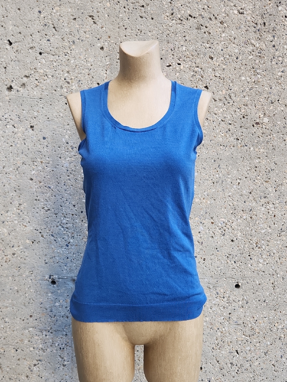 Boss blue silk sleeveless top